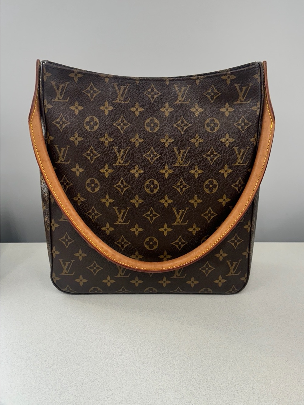 Vintage Authentic Louis Vuitton Looping GM Monogram Canvas Tote